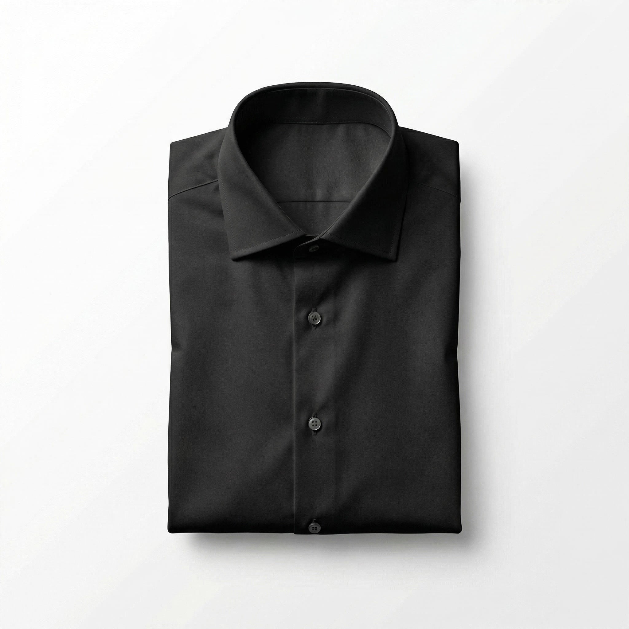 CAMISA NEGRA CLÁSICA ATEMPORAL